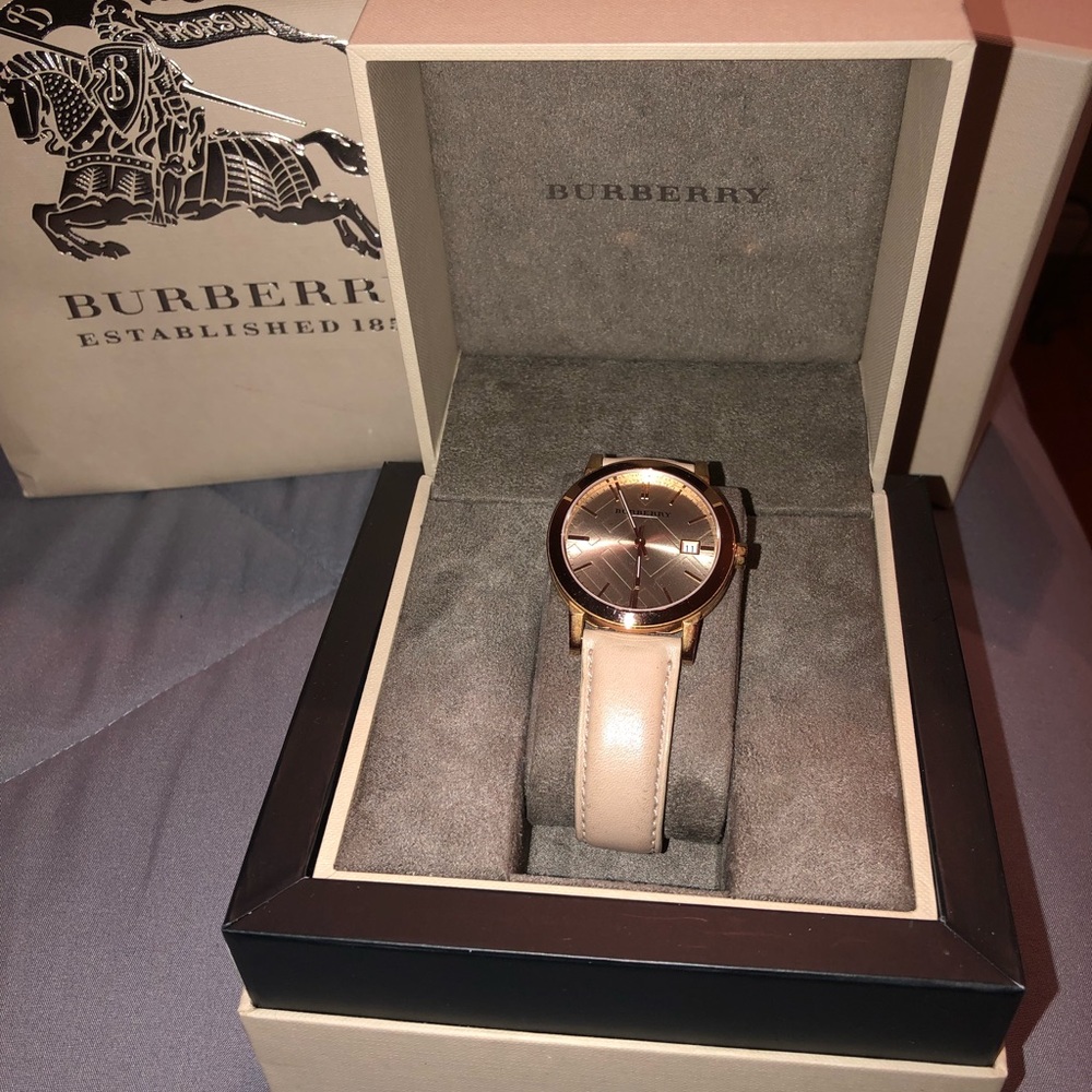 Authentic BURBERRY WOMENS WATCH